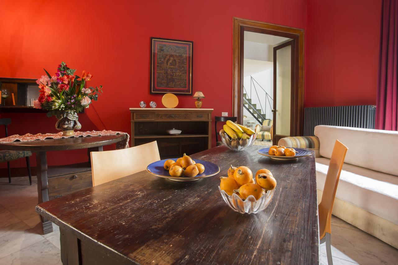 Casa Di Charme A Palazzo La Lumia