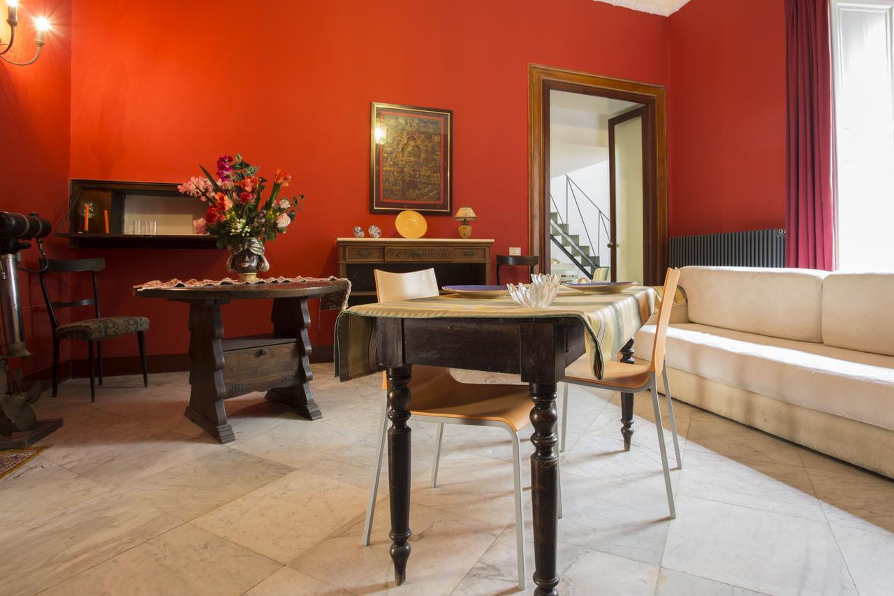 Casa Di Charme A Palazzo La Lumia *